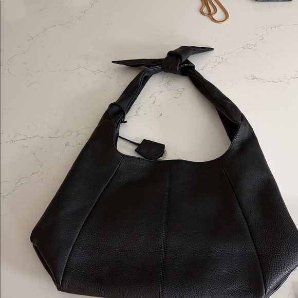 Radley Black Pebbled Leather Knot-Handle Shoulder Bag-new - Picture 2 of 9